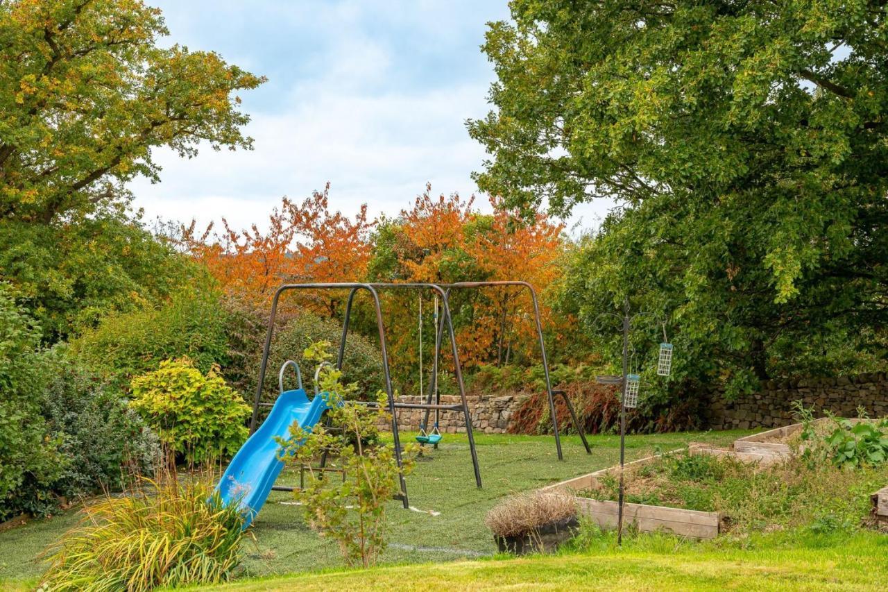 Tinkers Folly Villa Harrogate Exteriör bild