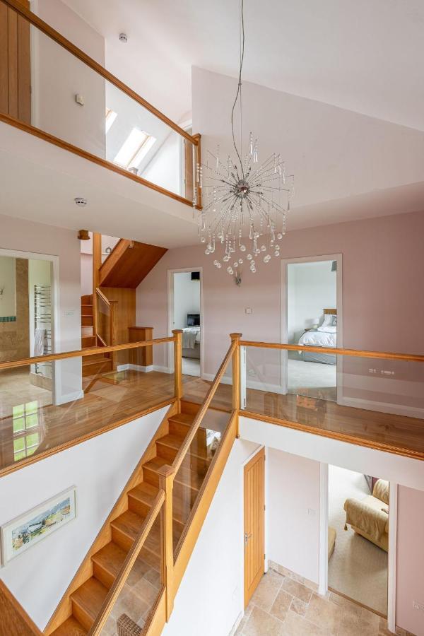 Tinkers Folly Villa Harrogate Exteriör bild